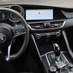 Riproduzione video su monitor Android Alfa Romeo Giulia