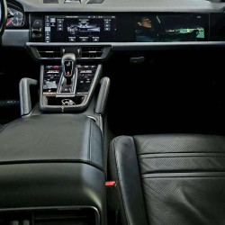 Autoradio Android Porsche Cayenne 958 2010-2017 Apple CarPlay doppio display 12,3 + 12,3 pollici