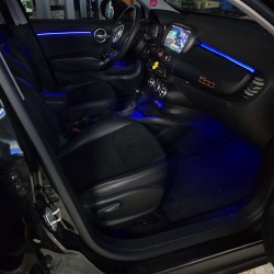 Ambient Light multicolore Fiat 500X – cruscotto, porte e vani piedi blu