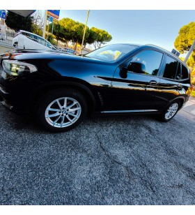 Oscuramento Vetri Auto con Pellicole Professionali